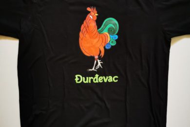 Simbol grada – pijetao – na novom suveniru u Muzeju Grada Đurđevca