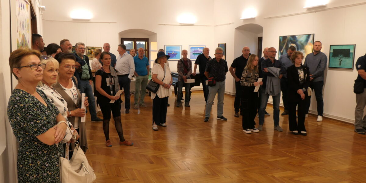 U Muzeju grada Đurđevca otvorena izložba slika Rotary Cluba Koprivnica